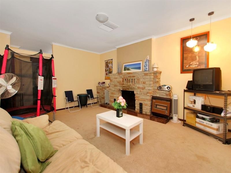 71 Astley Street, Gosnells WA 6110