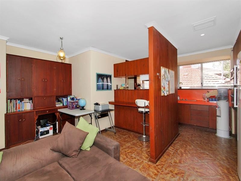 71 Astley Street, Gosnells WA 6110