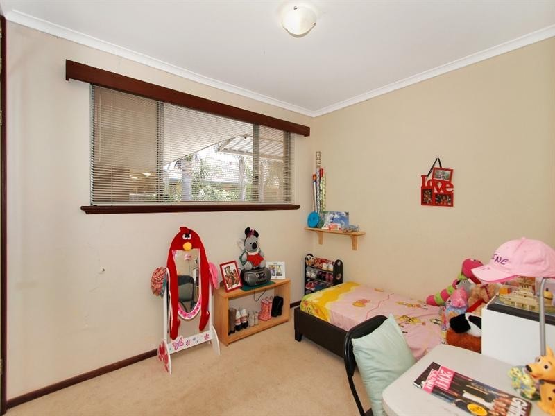 71 Astley Street, Gosnells WA 6110