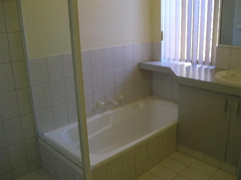 12/39 Spring Road, Thornlie WA 6108