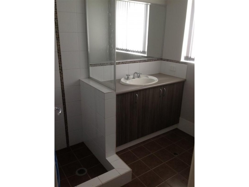 5/19 Milano Loop, Seville Grove WA 6112