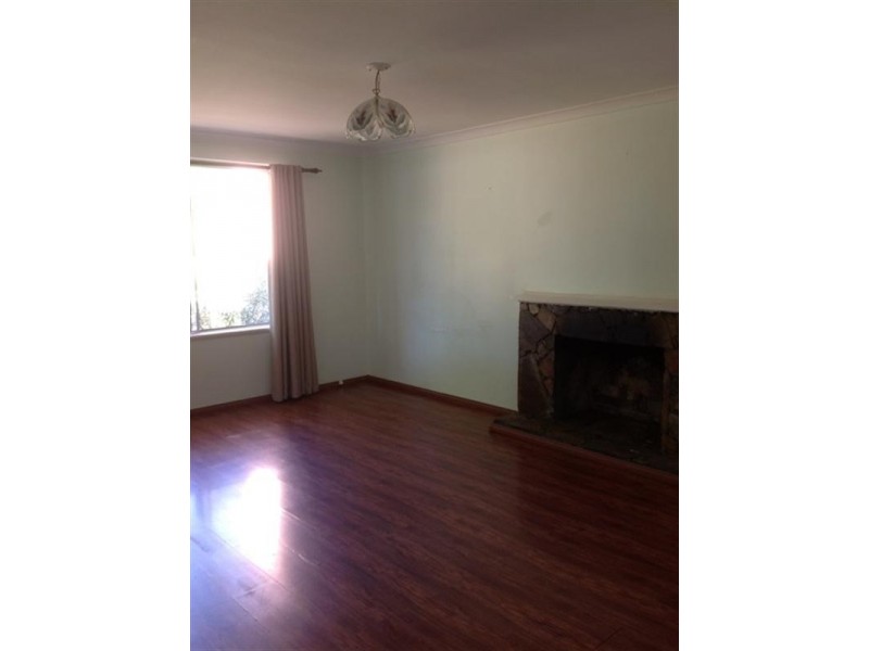 129 Crandon Street, Gosnells WA 6110
