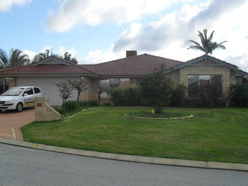 9 Lily Place, Thornlie WA 6108