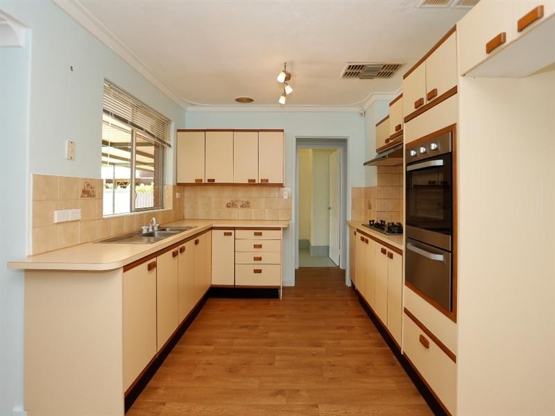 111 Westfield Street, Maddington WA 6109