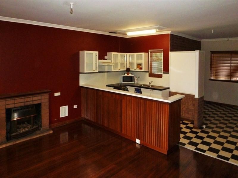 122 Crandon Street, Gosnells WA 6110