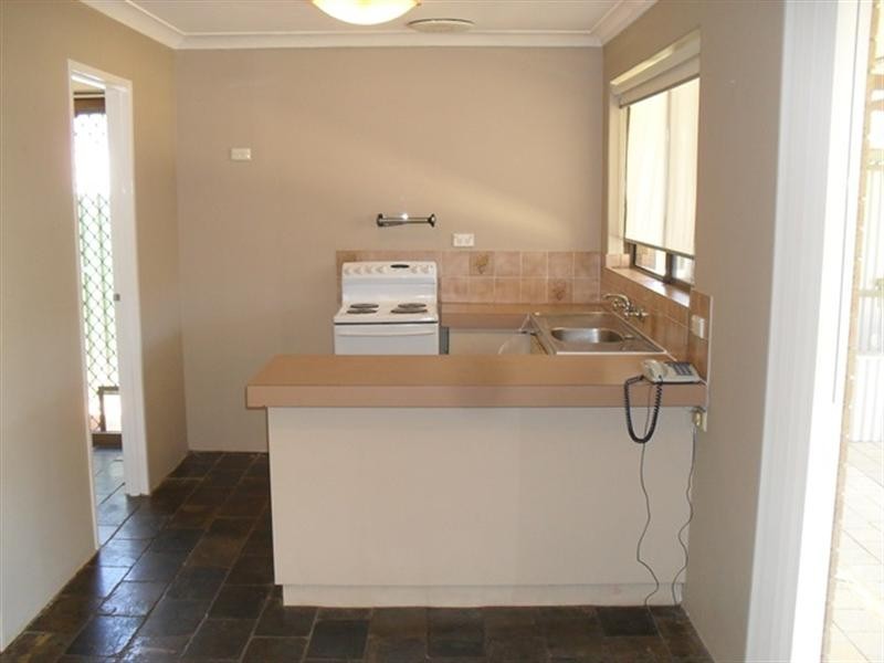 17 Cullen Court, Camillo WA 6111