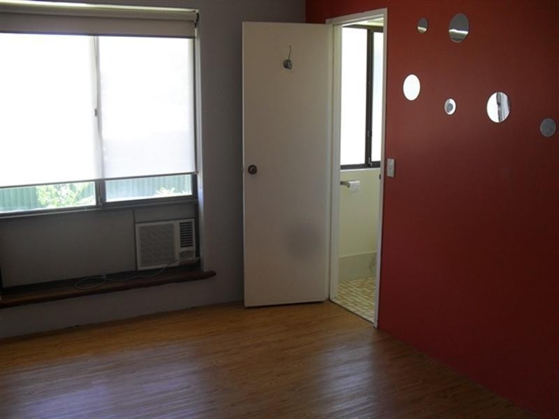 17 Cullen Court, Camillo WA 6111