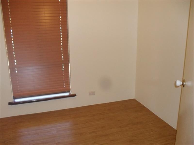 17 Cullen Court, Camillo WA 6111