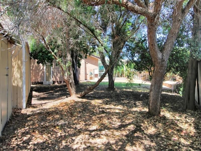 9 Sevington Street, Maddington WA 6109