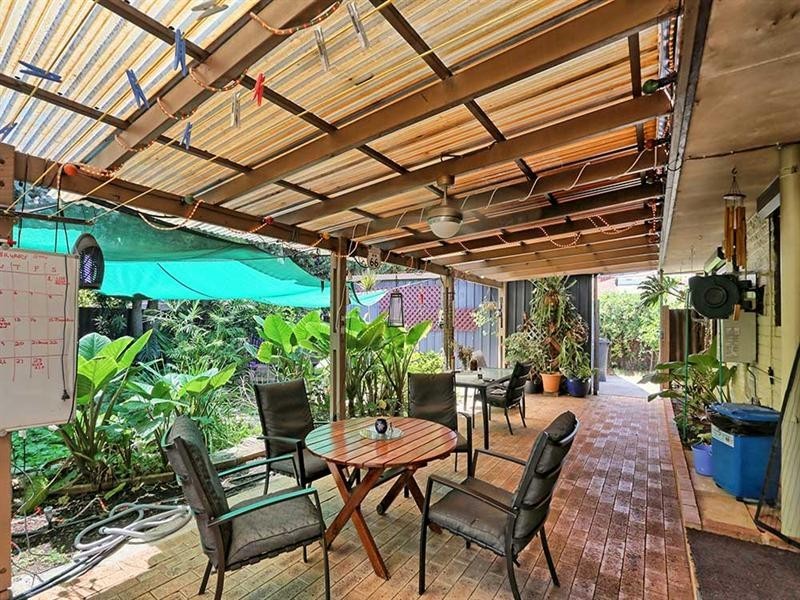 24 Sandalwood Street, Maddington WA 6109