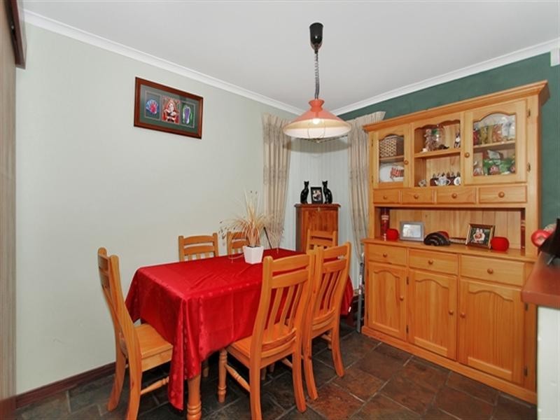 11 Wawanna Place, Huntingdale WA 6110