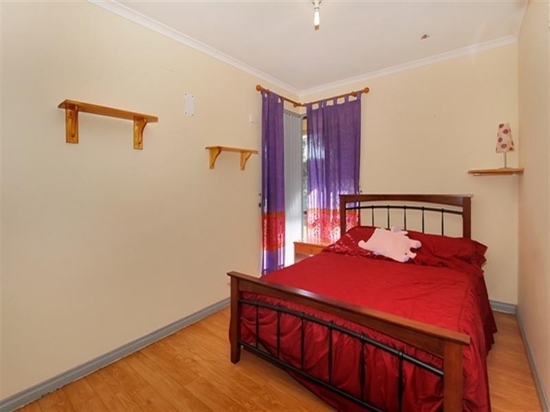 11 Wawanna Place, Huntingdale WA 6110