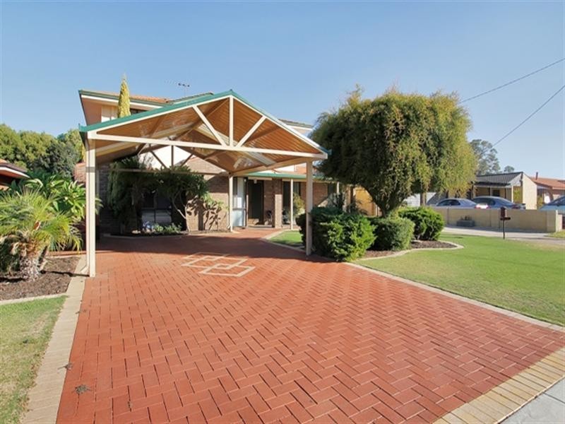 11 Wawanna Place, Huntingdale WA 6110