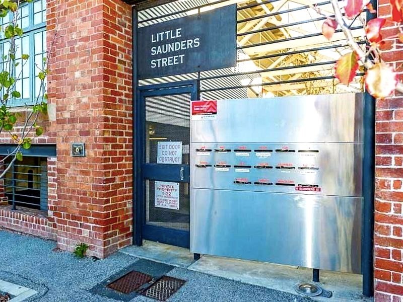 8 Little Saunders Street, East Perth WA 6004