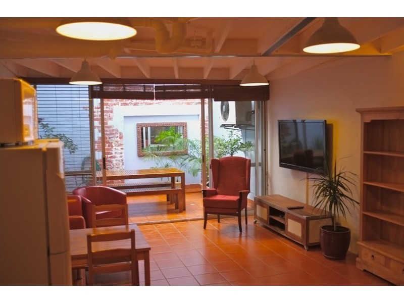 8 Little Saunders Street, East Perth WA 6004