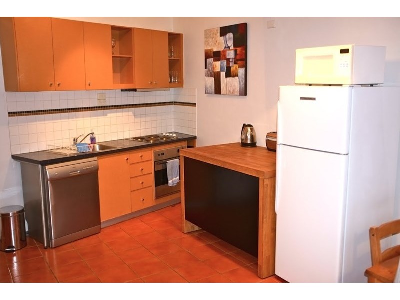 8 Little Saunders Street, East Perth WA 6004