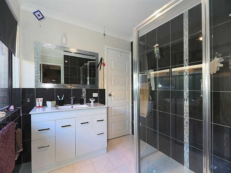 10 Breeze Court, Gosnells WA 6110