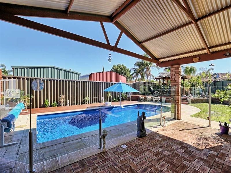 10 Breeze Court, Gosnells WA 6110