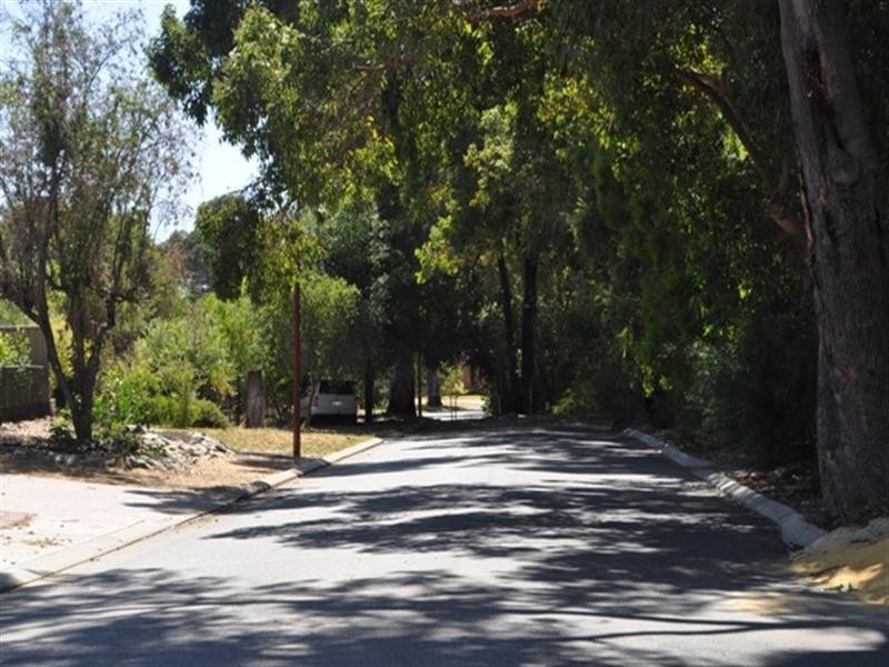 10 Esther Place, Gosnells WA 6110