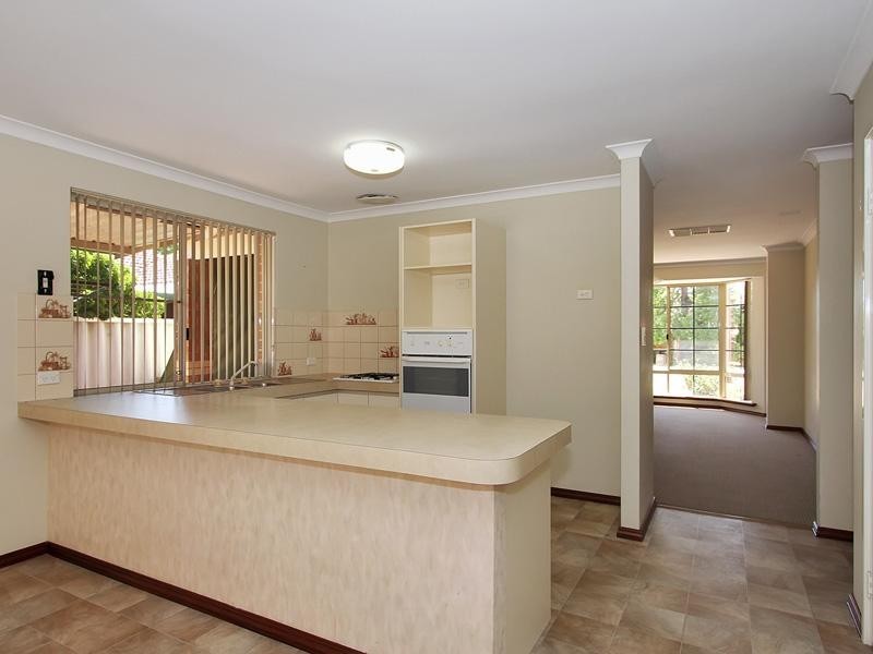 8/11 Hartley Street, Gosnells WA 6110