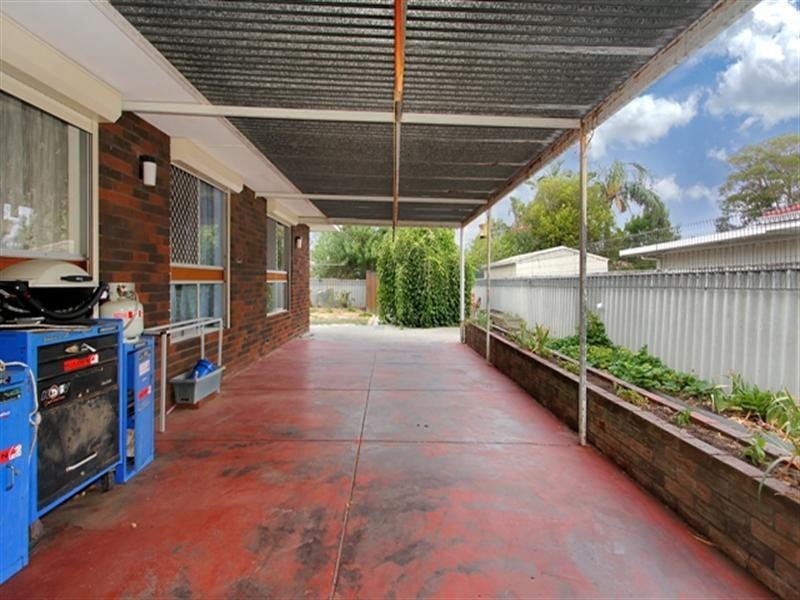 73 Westfield Street, Maddington WA 6109