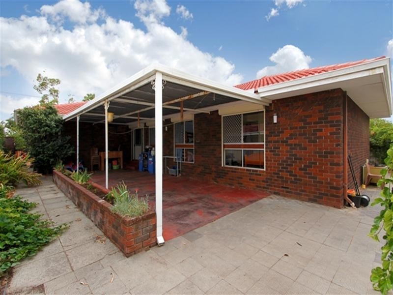 73 Westfield Street, Maddington WA 6109