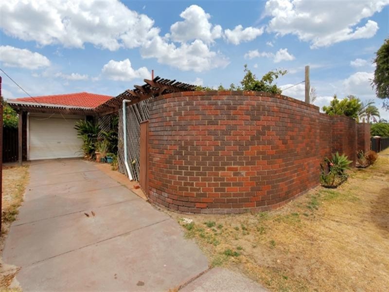 73 Westfield Street, Maddington WA 6109