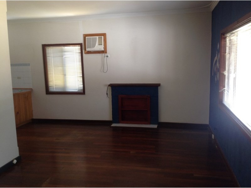 73 Jubilee Street, Beckenham WA 6107