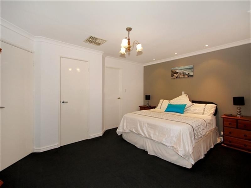 73 Gundaring Turn, Canning Vale WA 6155