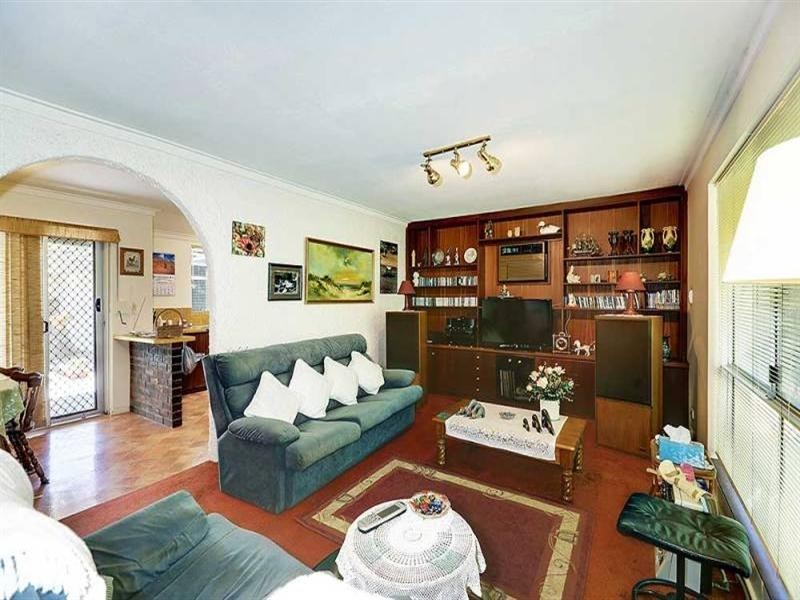 46 Willow Way, Maddington WA 6109