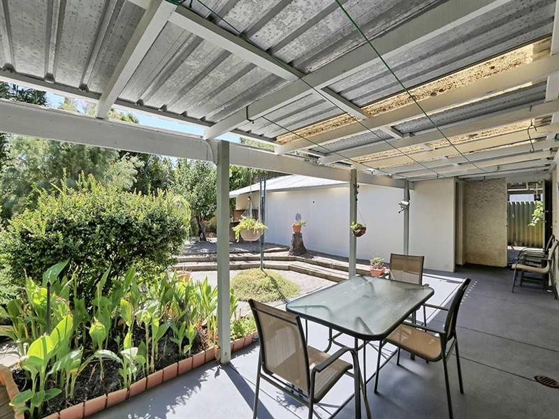 46 Willow Way, Maddington WA 6109