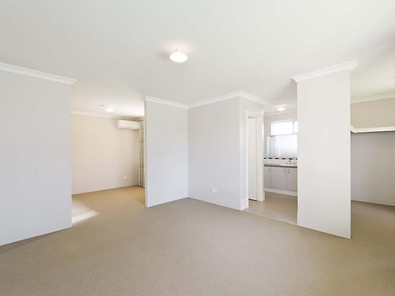 6 DAGOSTINO Road, Byford WA 6122