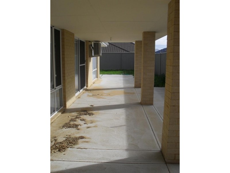 6 DAGOSTINO Road, Byford WA 6122