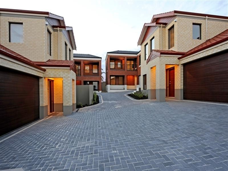 8c Isobel Street, Bentley WA 6102