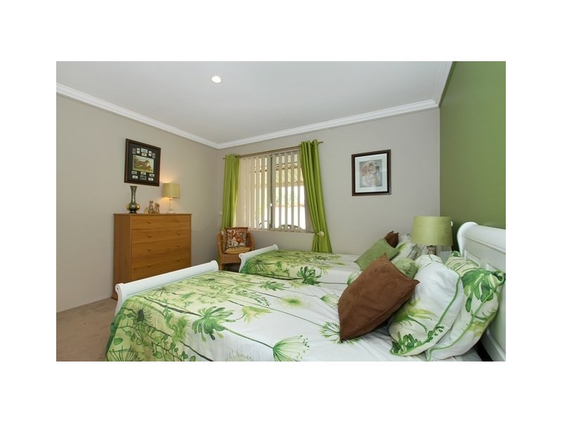 16 Cormorant Court, Southern River WA 6110