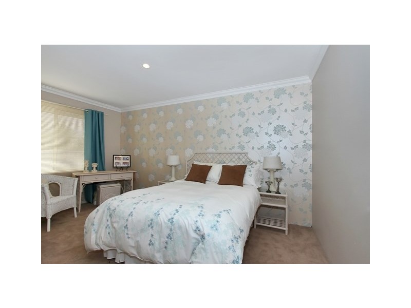 16 Cormorant Court, Southern River WA 6110