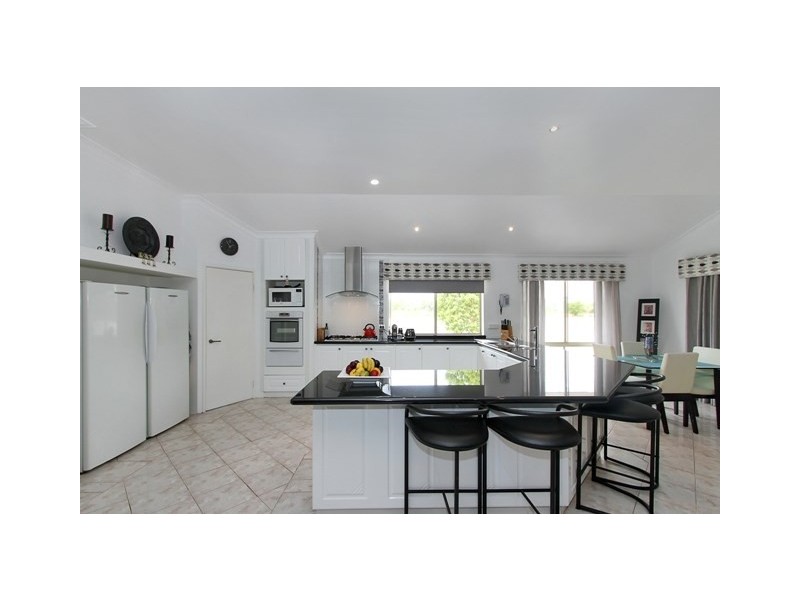 16 Cormorant Court, Southern River WA 6110