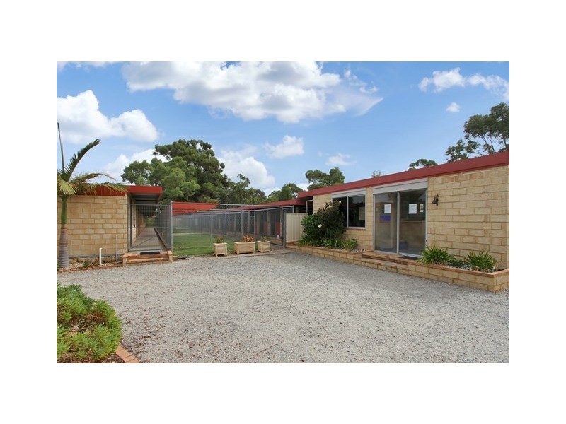 16 Cormorant Court, Southern River WA 6110