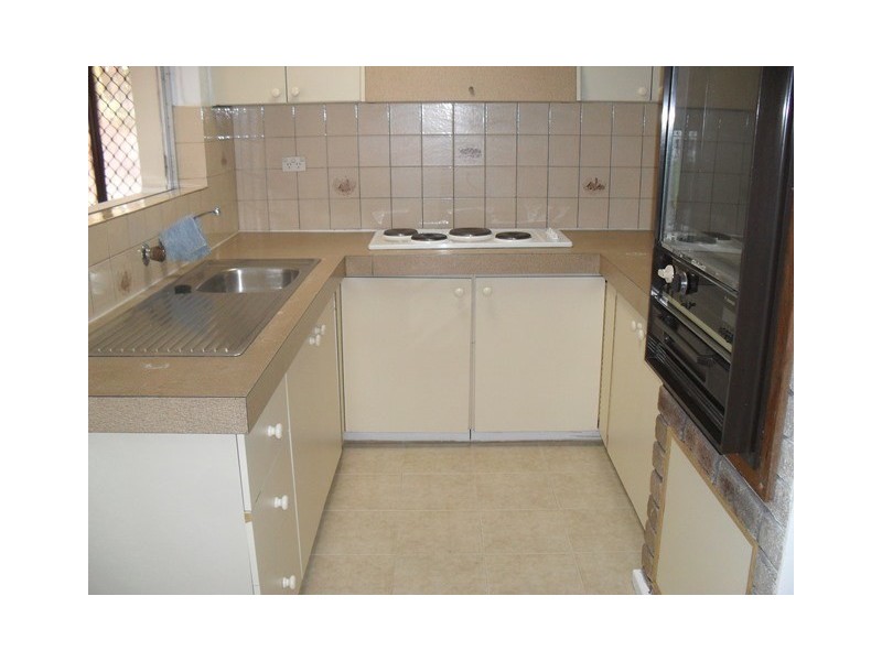 16 Gaskin Road, Kenwick WA 6107