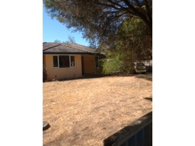 2 broadley Place, Gosnells WA 6110