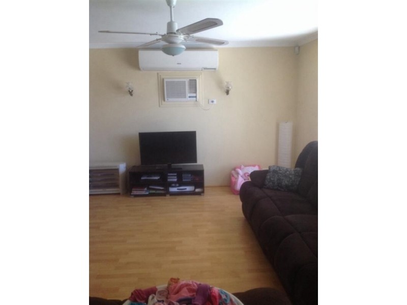 43 Harpenden Street, Huntingdale WA 6110