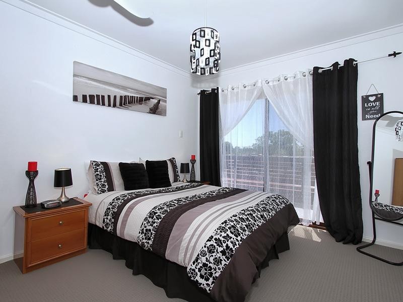 9 Camborne Way, Thornlie WA 6108