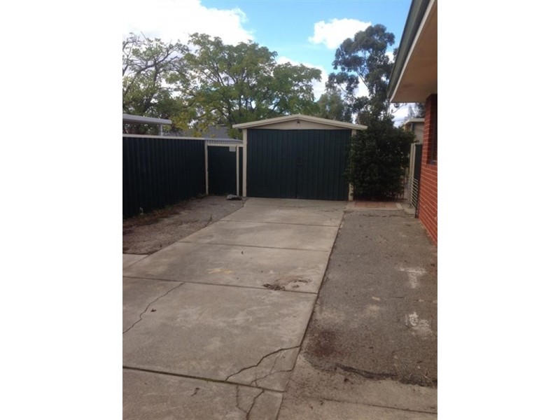 50 Brookman Avenue, Langford WA 6147