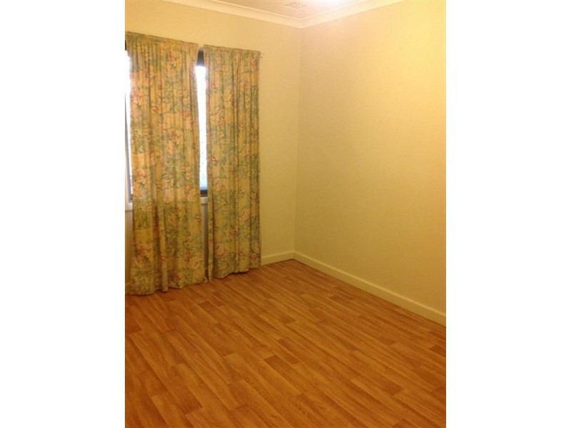 50 Brookman Avenue, Langford WA 6147