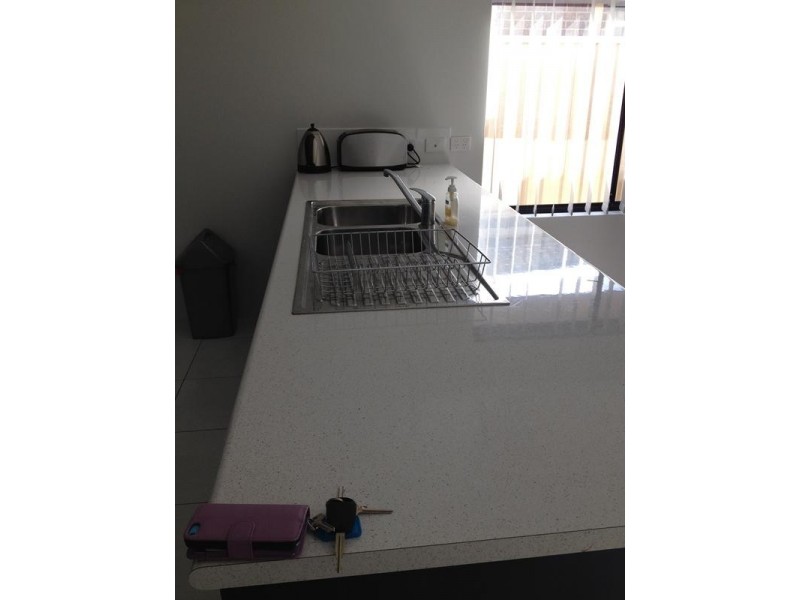 5/102 Westfield Road, Kelmscott WA 6111