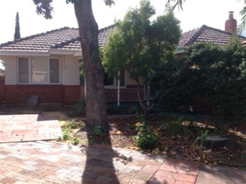 105 Fremantle Road, Gosnells WA 6110