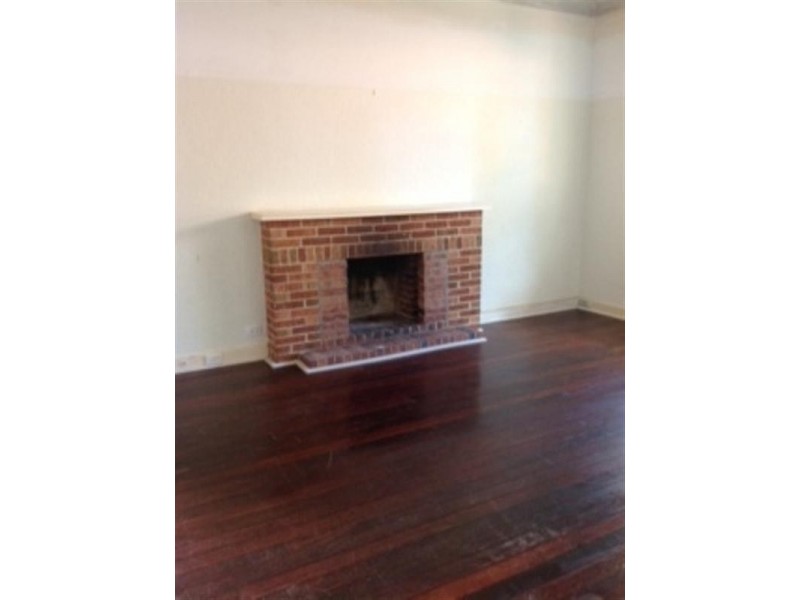 105 Fremantle Road, Gosnells WA 6110