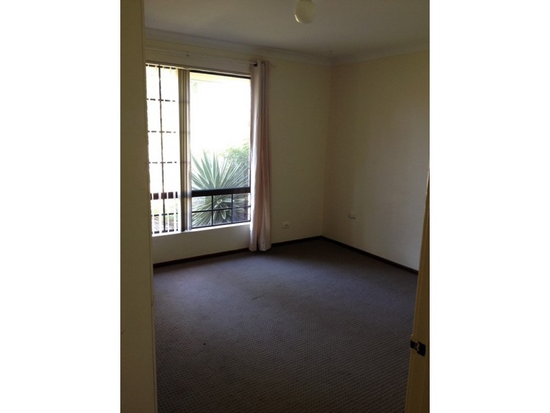 19 Bradley Way, High Wycombe WA 6057