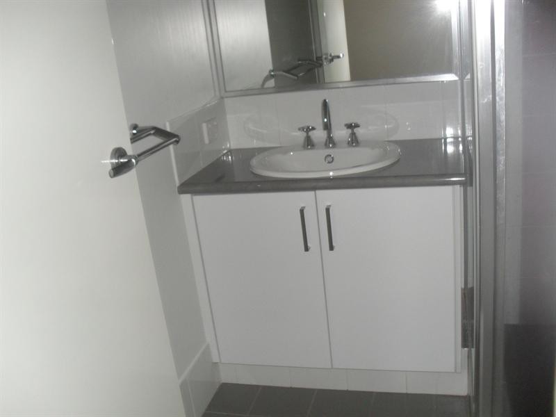 8/102 WESTFIELD Road, Kelmscott WA 6111