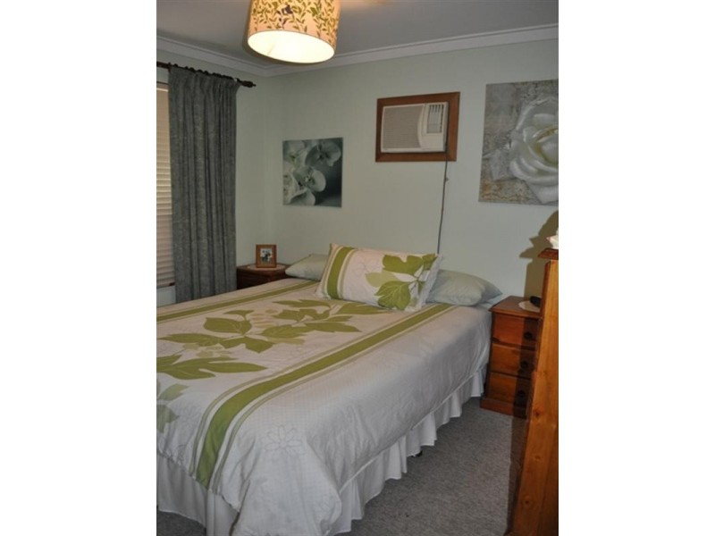 14 Hibiscus Road, Maddington WA 6109